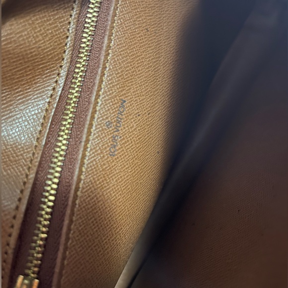 Louis Vuitton monogram Marly Dragonne clutch - Picture 8 of 11